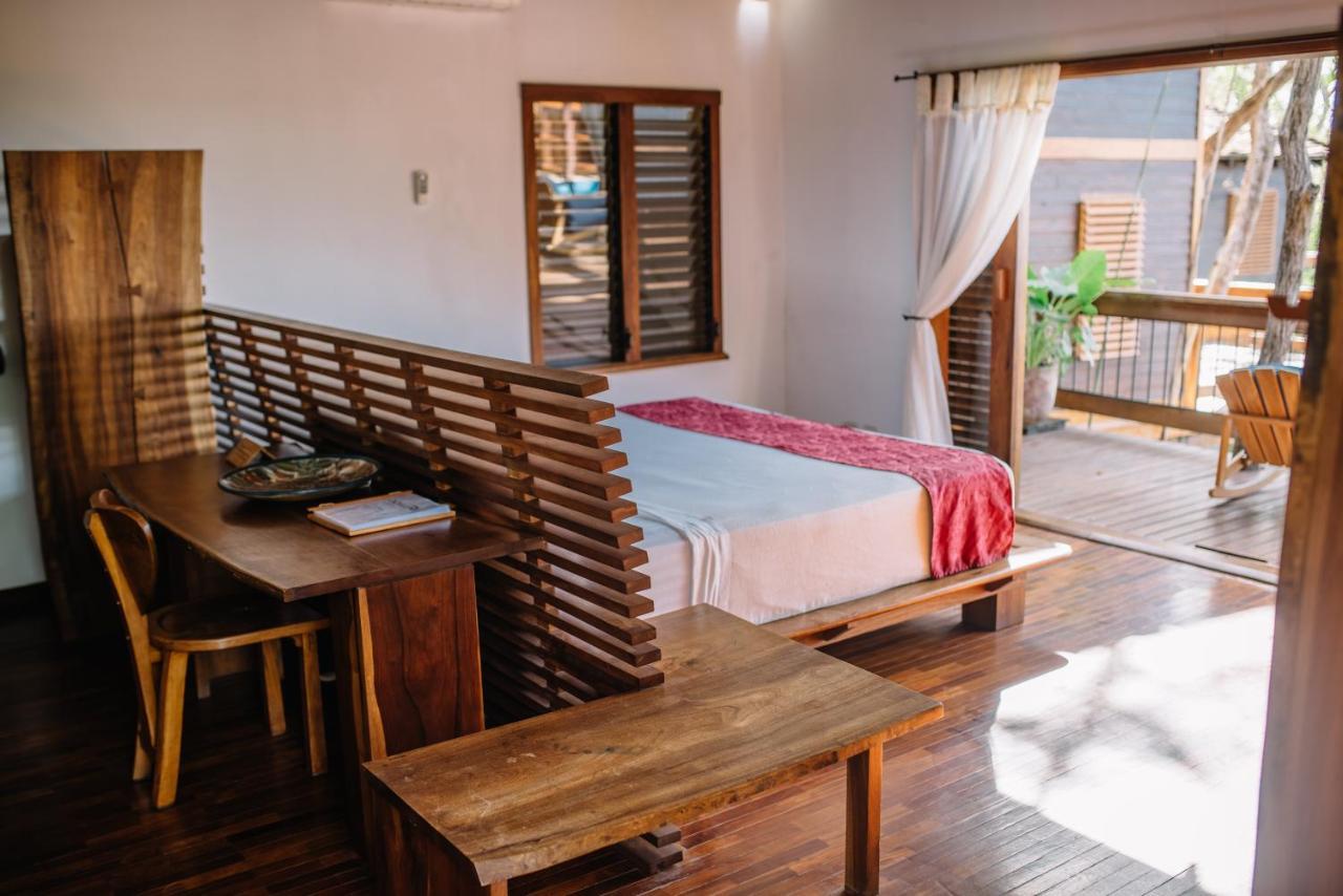 Aqua Oceanfront Hotel Resort El Gigante Eksteriør bilde