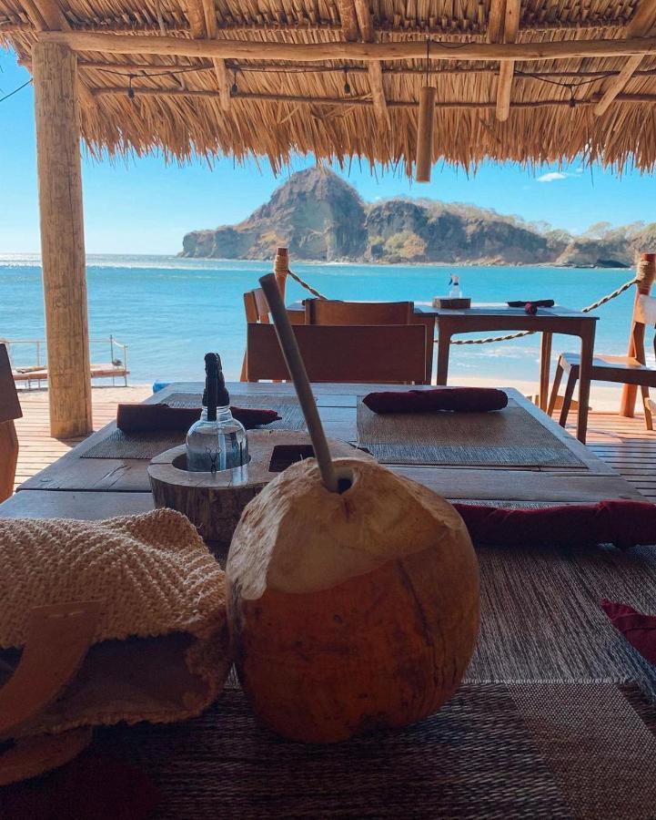 Aqua Oceanfront Hotel Resort El Gigante Eksteriør bilde
