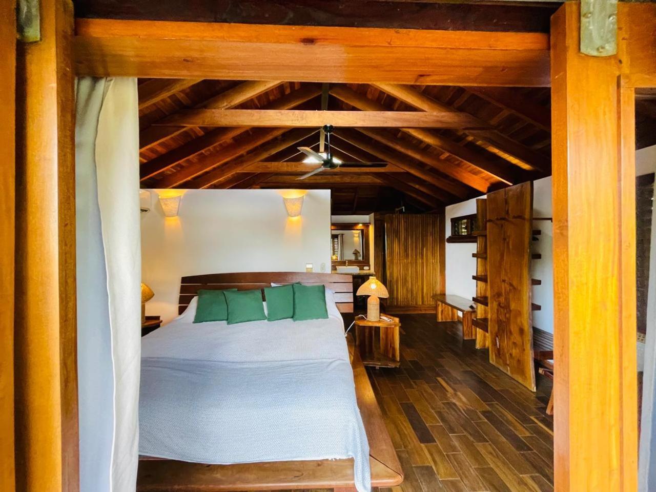 Aqua Oceanfront Hotel Resort El Gigante Eksteriør bilde