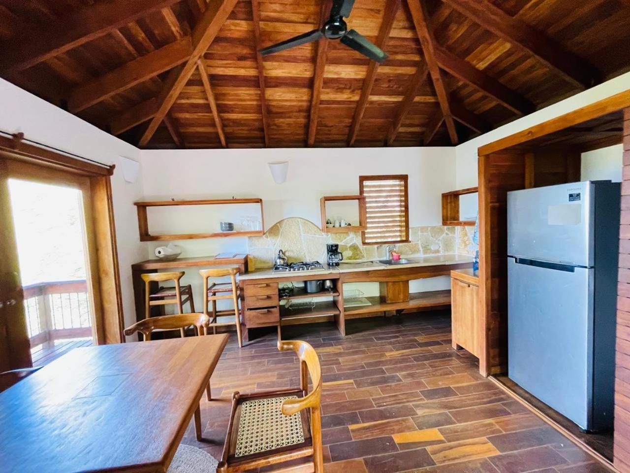 Aqua Oceanfront Hotel Resort El Gigante Eksteriør bilde
